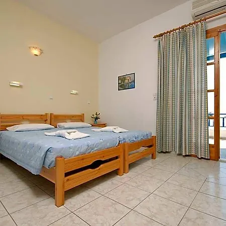 Hotel Zeus 2*