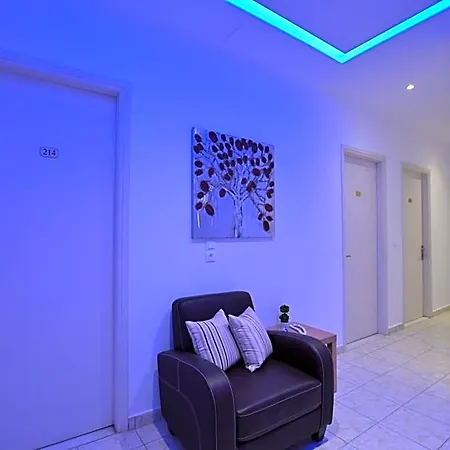 Zeus Hotell 2*