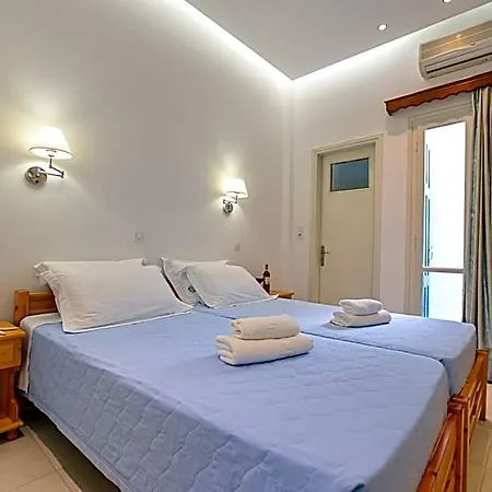 Hotel Zeus Naxos City