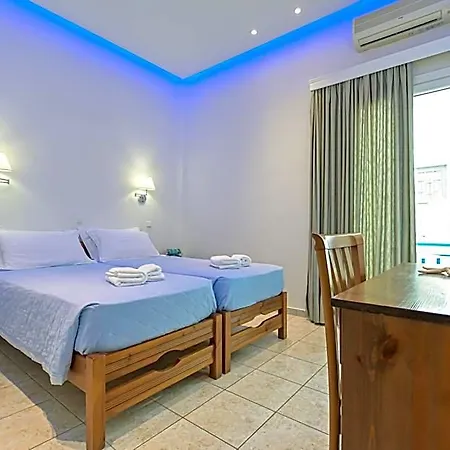 Zeus Hotel