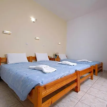 Zeus Hotel Naxos City