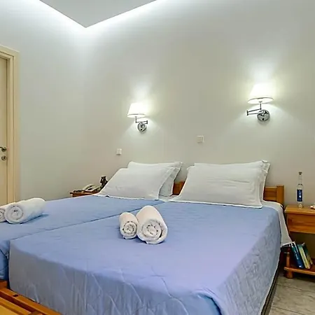 Zeus Hotel Naxos City